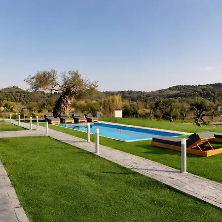 Luxury Kokos-private Pool In A Serene Natural Private Estate