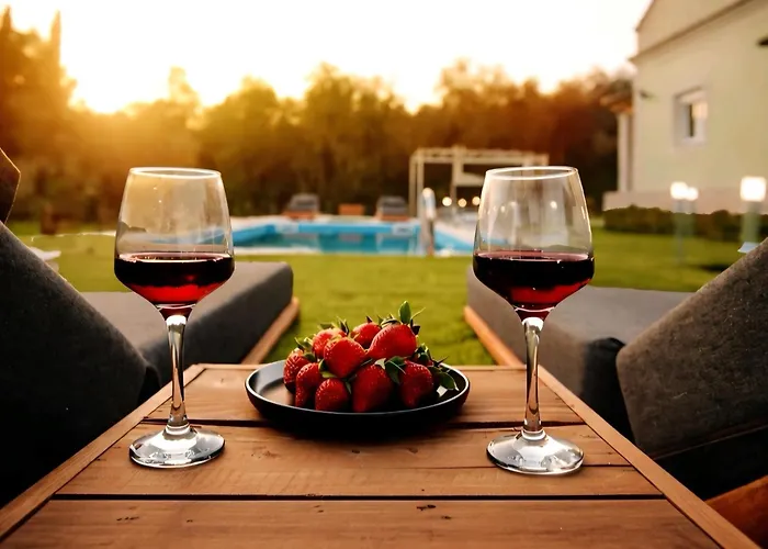 Luxury Kokos-private Pool In A Serene Natural Private Estate * Vitaládesz