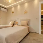 ヴィラ Luxury Kokos-private Pool In A Serene Natural Private Estate